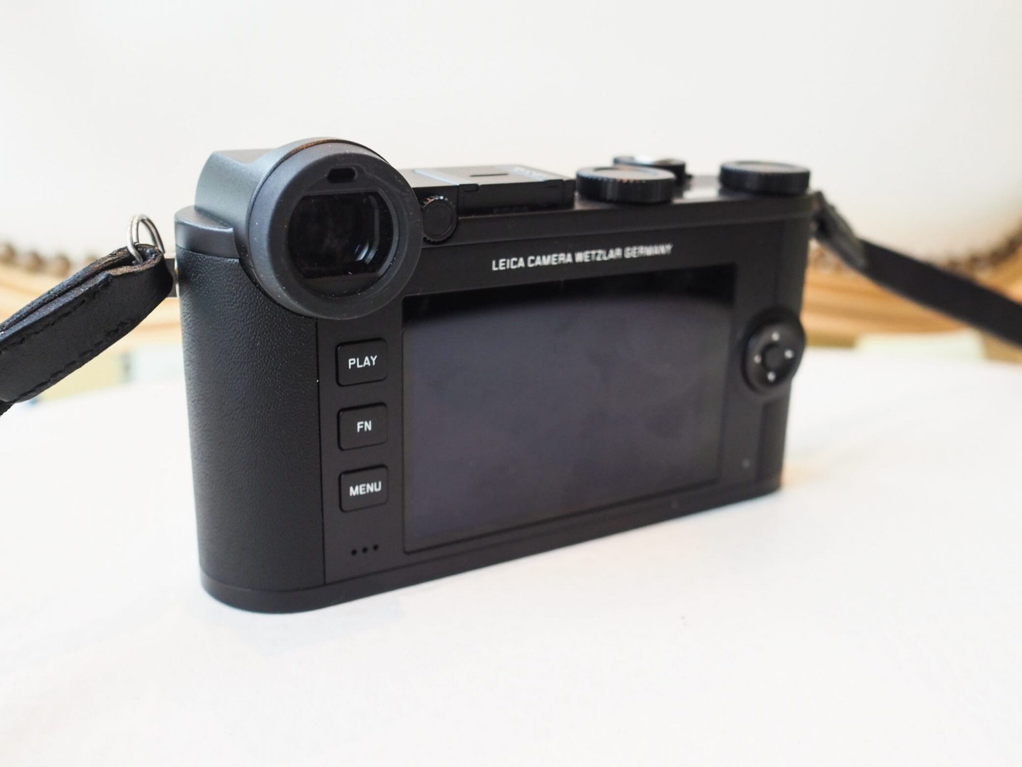 leica cl second hand