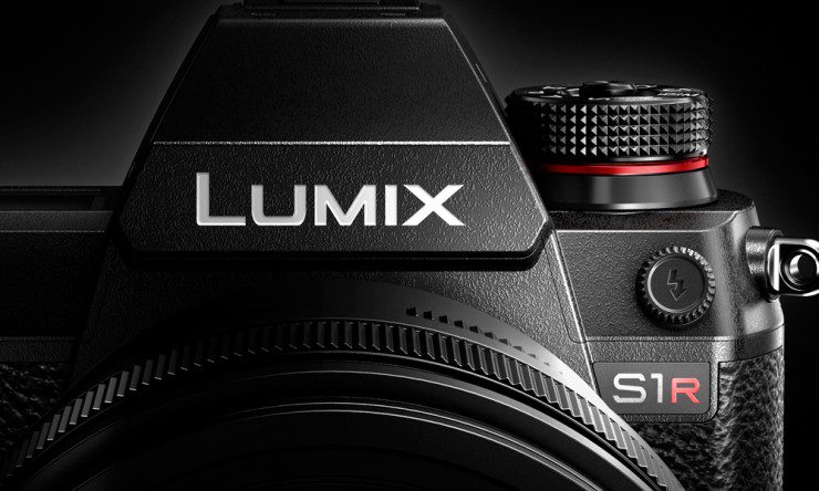 LUMIX S1R