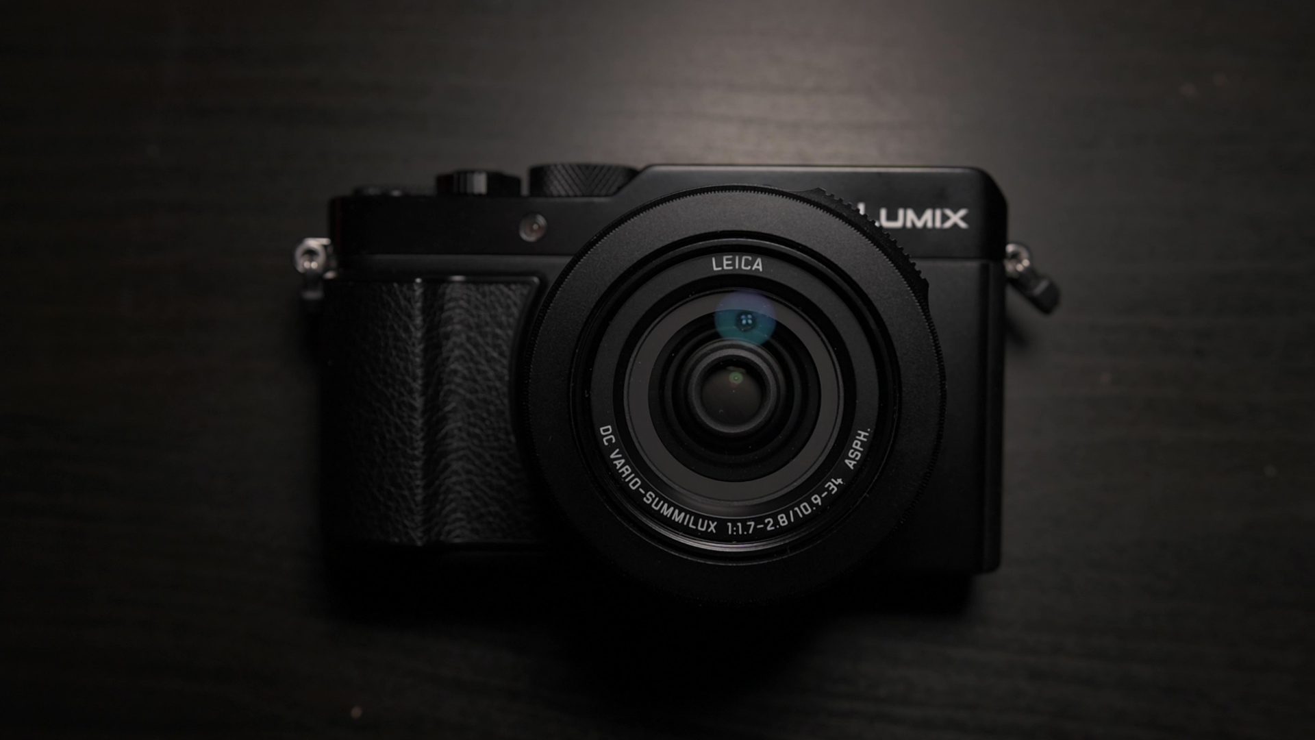 Hands-on with the Panasonic Lumix LX100 Mark II: A Small Camera with ...
