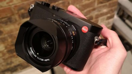 Read leica Announces the q2: A 47MP Full-Frame Compact Camera With Built-In Summilux 28mm F/1.7 Lens