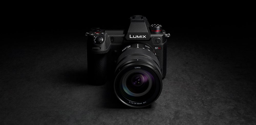 LUMIX S1H