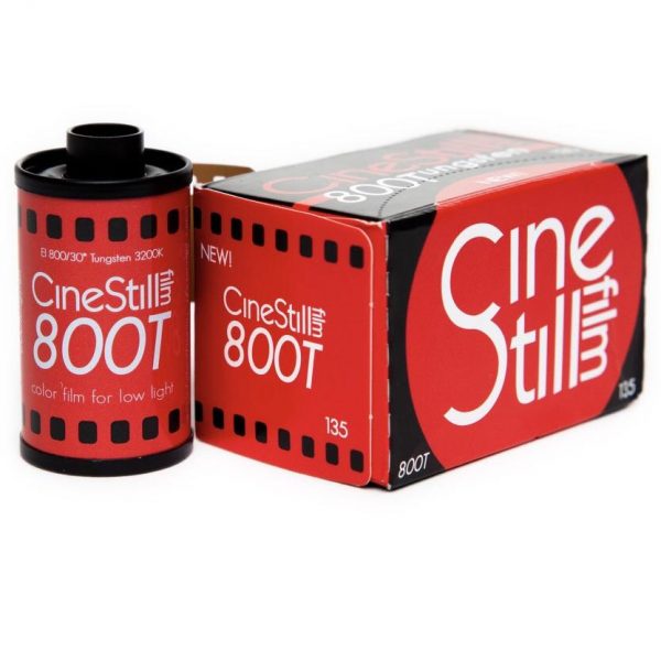 CineStill 800T box