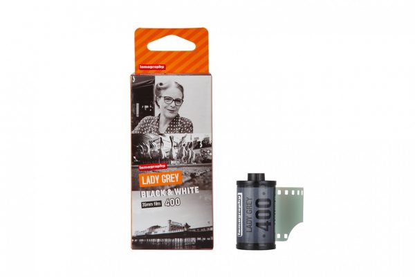 Lomography-ladygrey-bw-135-film__Packaging-3