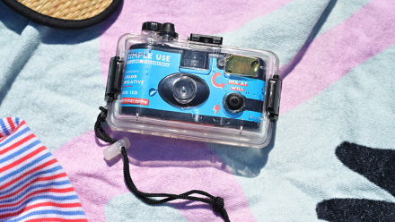Read Lomography Simple Use Reloadable Film Camera & Underwater Case