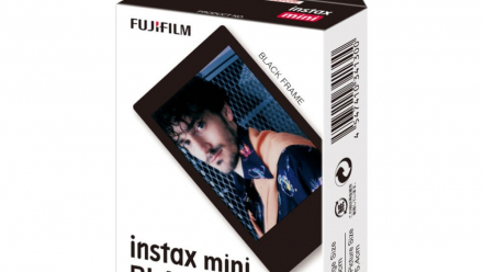 Read instax mini Black Frame Film [10 shots]