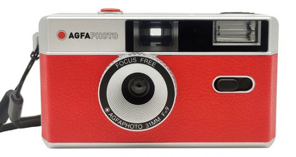 AGFA-Photo-Analogue-35mm-reusable-film-point-and-shoot-camera-red
